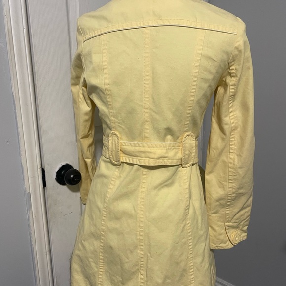 A. Yilian cotton yellow trench coat size small - Picture 3 of 3